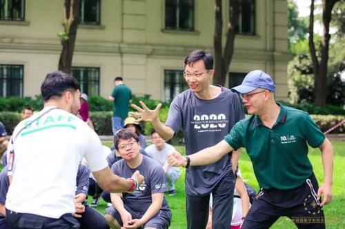 官方回应，学校餐饮公司扔学生外卖事件引发的深思